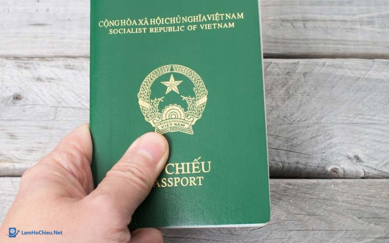 Lamhochieu.net đơn vị làm hộ chiếu uy tín, chất lượng