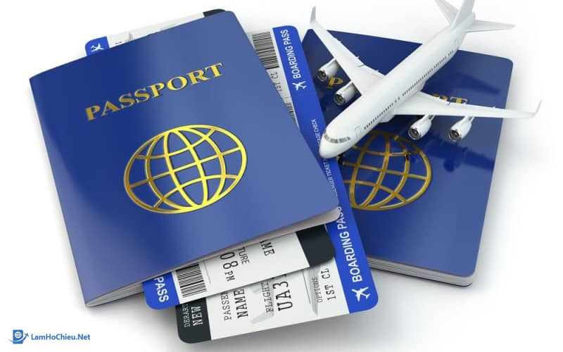 Hoàn thành thủ tục làm hộ chiếu để sở hữu giấy thông hành ra thế giới